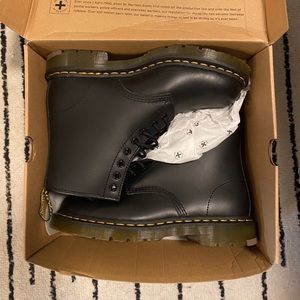 NWT Dr. Martens | 1460 Industrial Full Grain Work Combat Boots